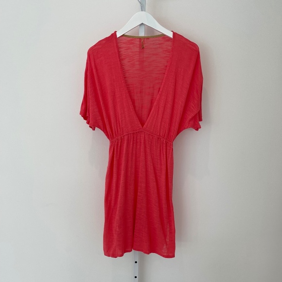 VITAMIN A CORAL TONE BEACH COVER-UP SIZE SMALL - Picture 2 of 14